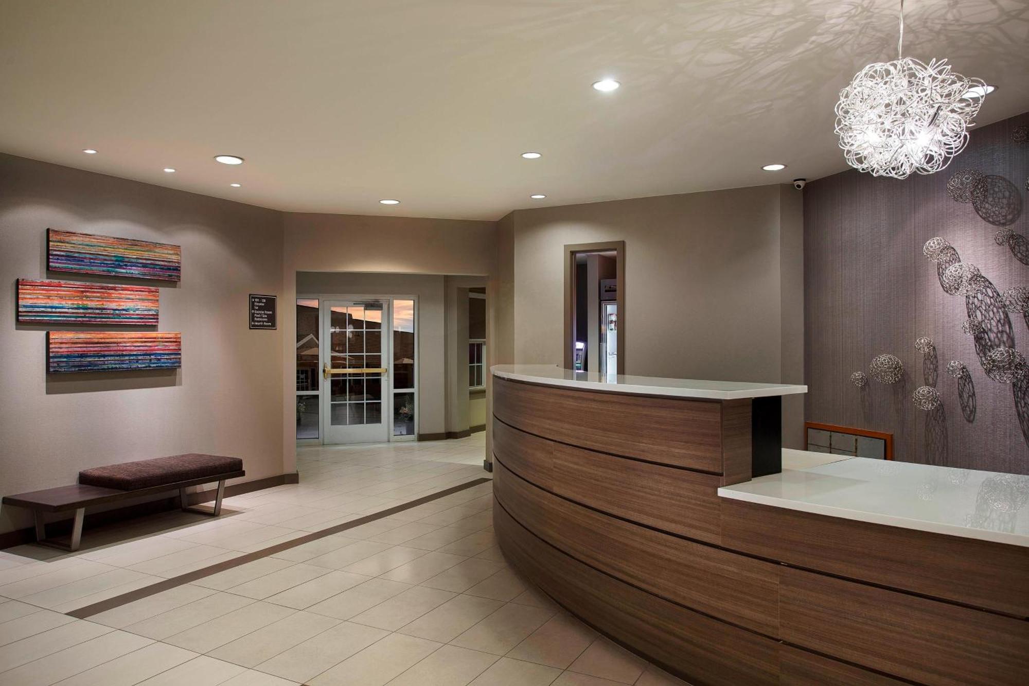 Residence Inn By Marriott Detroit / Новай Екстер'єр фото
